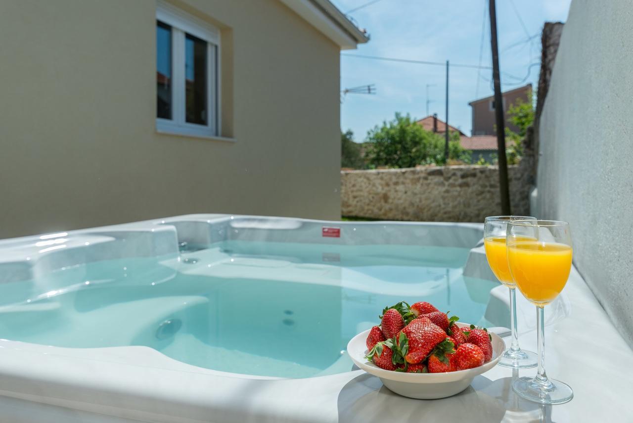 Villa Donato With Jacuzzi Zadar Exterior photo